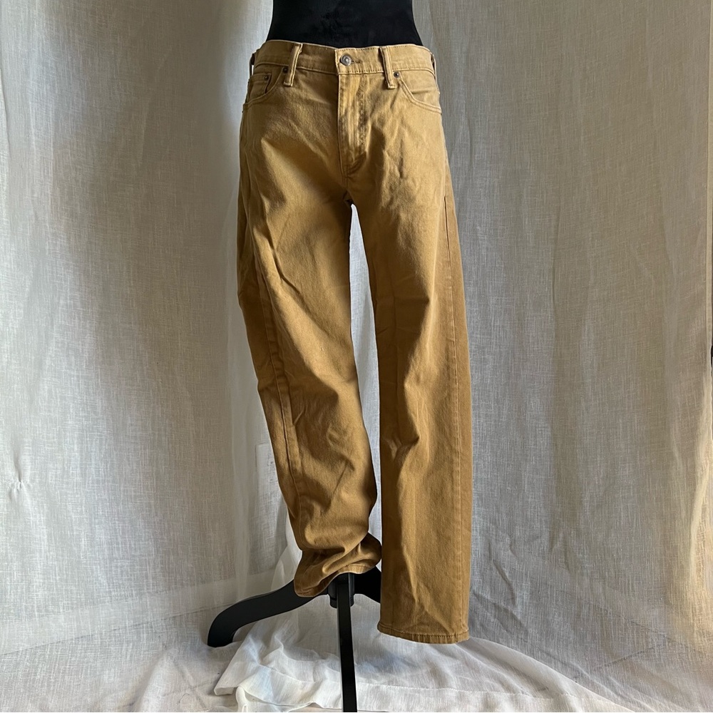 Levi’s Straight Leg Khaki Pants